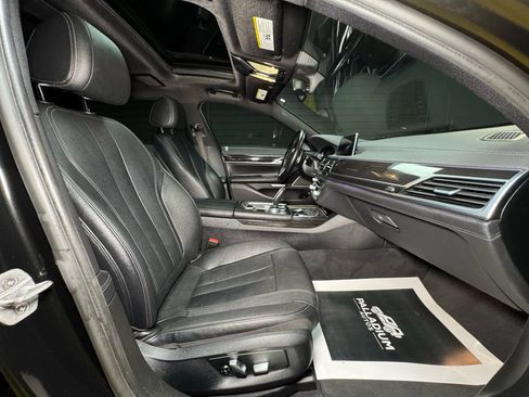 Used 2016 BMW 740i image 50