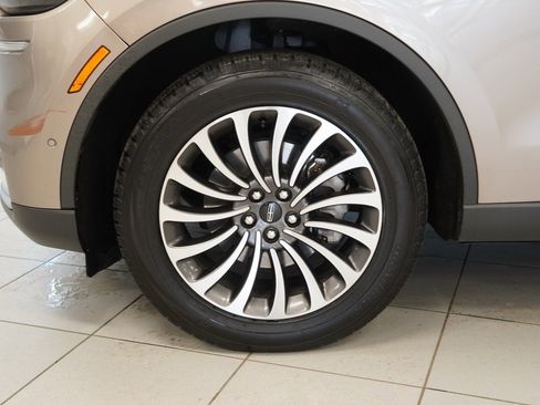 Used 2020 Lincoln Aviator Reserve w/ Equipment Group 201A image 20