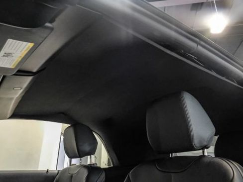Used 2017 BMW 230i xDrive Convertible AWD/4WD image 48