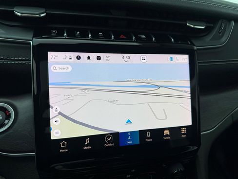 Used 2022 Jeep Grand Cherokee L Limited image 19