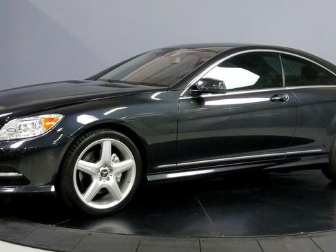 Used 2011 Mercedes-Benz CL 550 4MATIC image 3