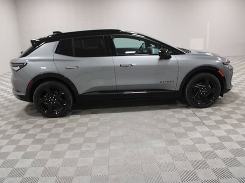 New 2026 Chevrolet Equinox EV RS image 13