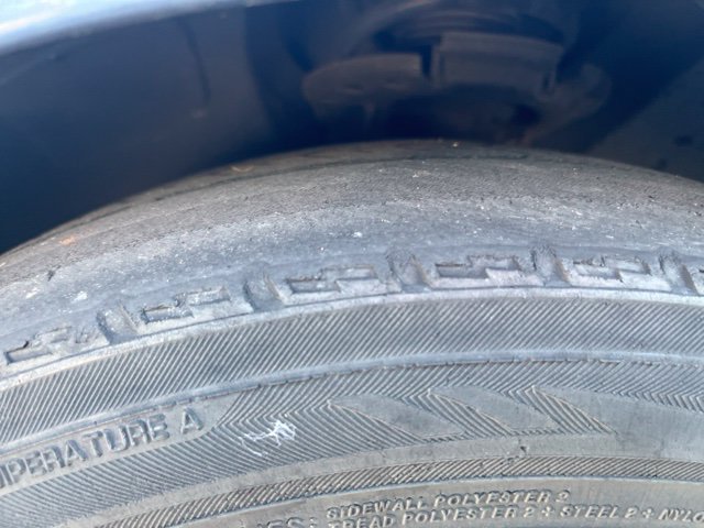 Used 2018 Ford Focus SEL FWD image 2