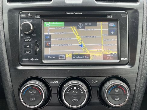 Used 2014 Subaru Forester 2.5i Touring image 17