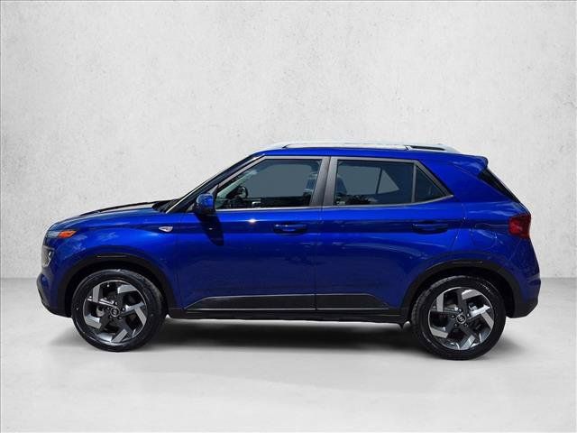 Used 2023 Hyundai Venue SEL FWD image 9