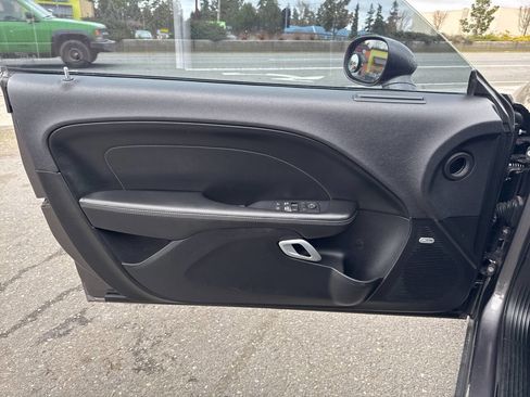 Used 2016 Dodge Challenger R/T Plus image 19