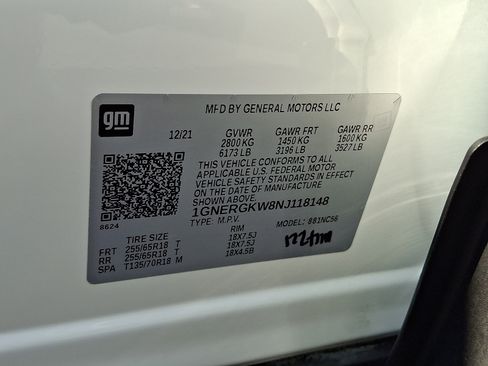 Used 2022 Chevrolet Traverse LT FWD image 19