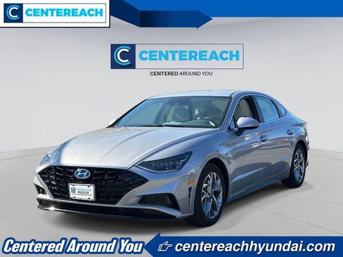 Used 2023 Hyundai Sonata SEL FWD image 1