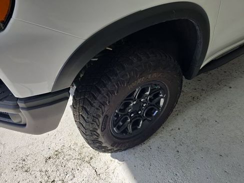 Certified 2023 Chevrolet Silverado 1500 ZR2 w/ ZR2 Bison Edition image 9