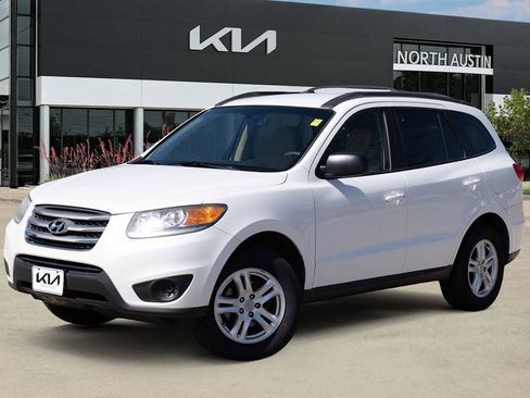 Used 2012 Hyundai Santa Fe GLS image 1