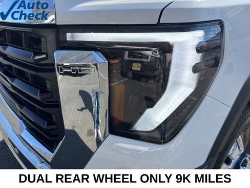 Used 2025 GMC Sierra 3500 Pro w/ 1SA Pro Safety Plus Package AWD/4WD image 29