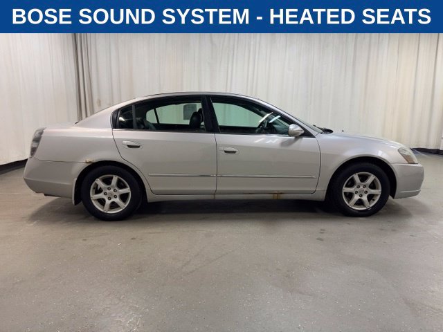 Used 2006 Nissan Altima 3.5 SL FWD image 3