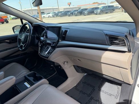 Used 2020 Honda Odyssey Elite image 16