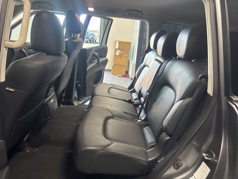 Used 2023 Nissan Armada SV image 29