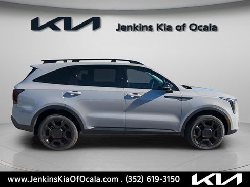 New 2025 Kia Sorento SX image 2