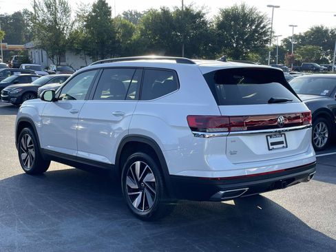 Certified 2026 Volkswagen Atlas SE w/ Panoramic Sunroof Package FWD image 5