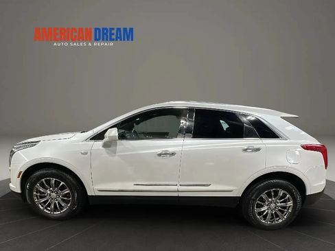 Used 2017 Cadillac XT5 Luxury w/ Driver Awareness Package AWD/4WD image 2