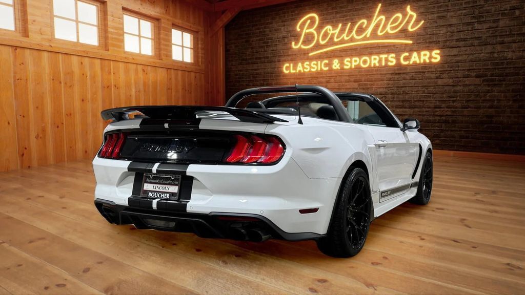 Used 2021 Ford Mustang GT Premium w/ GT Performance Package RWD image 3