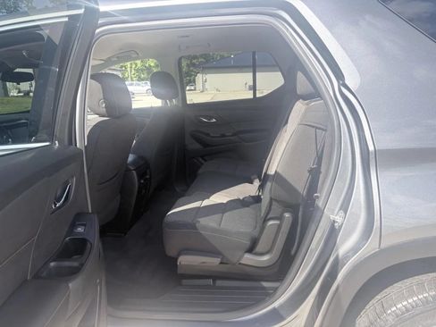 Used 2019 Chevrolet Traverse LS AWD/4WD image 14