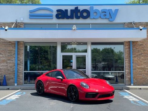 Used 2024 Porsche 911 Carrera T RWD image 8