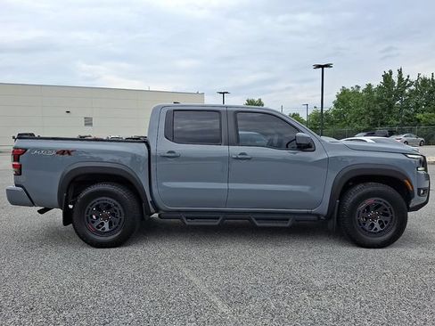 Used 2025 Nissan Frontier PRO-4X w/ Pro Convenience Package AWD/4WD image 10