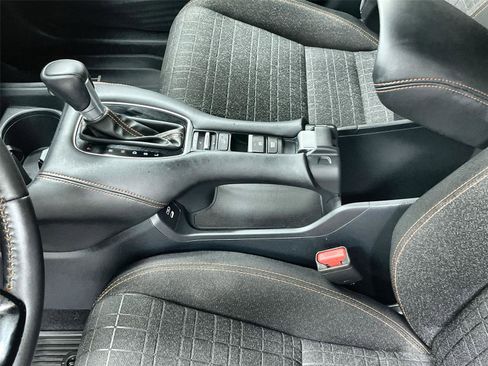 Certified 2024 Honda HR-V Sport image 17