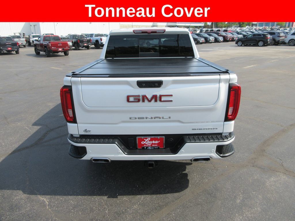 Used 2023 GMC Sierra 1500 Denali AWD/4WD image 7
