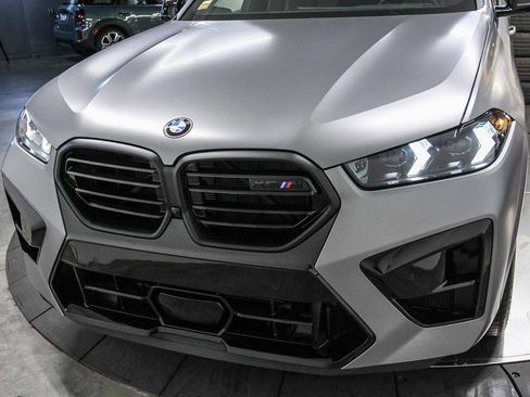 Used 2025 BMW X6 M Competition w/ Executive Package image 11