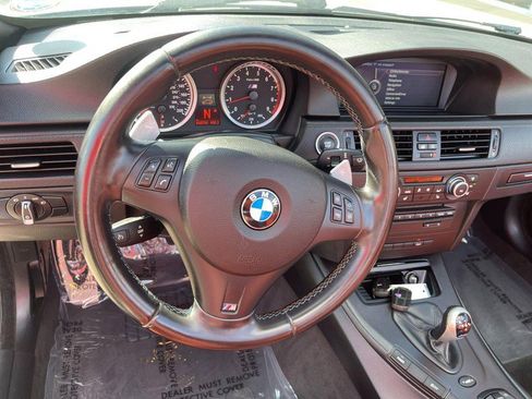 Used 2013 BMW M3 Convertible image 25