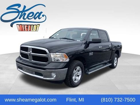 Used 2017 RAM 1500 Classic SLT image 1