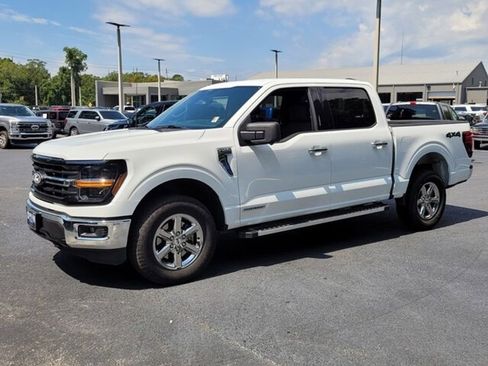 Used 2024 Ford F150 XLT w/ Mobile Office Package image 3