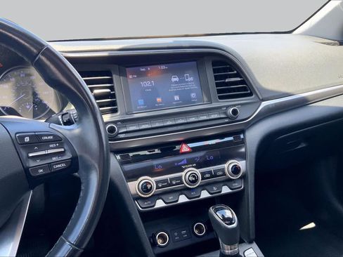 Used 2019 Hyundai Elantra Value Edition w/ Cargo Package FWD image 7