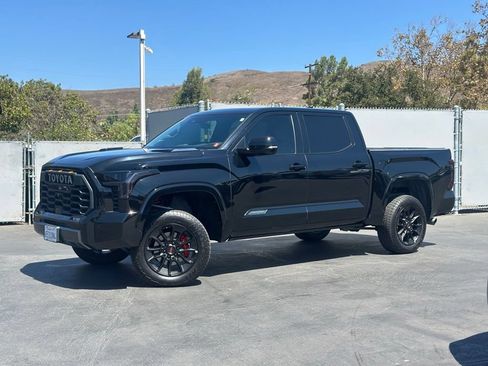 Used 2023 Toyota Tundra Capstone AWD/4WD image 5