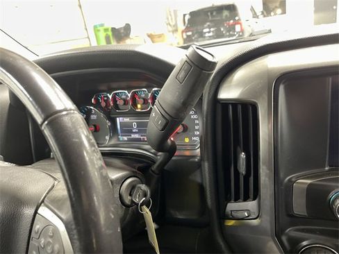 Used 2018 Chevrolet Silverado 1500 LT w/ All Star Edition image 24