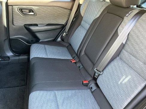 Certified 2023 Nissan Rogue SV image 18