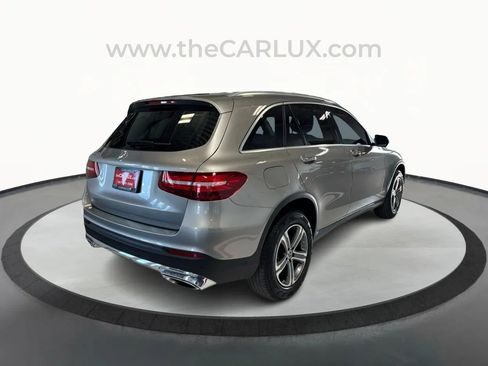 Used 2019 Mercedes-Benz GLC 300 image 7