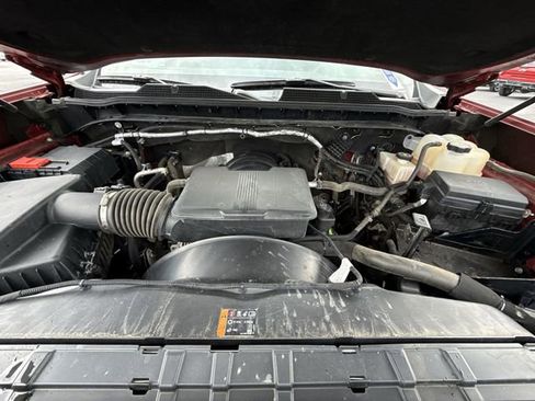 Used 2024 Chevrolet Silverado 2500 LT AWD/4WD image 28