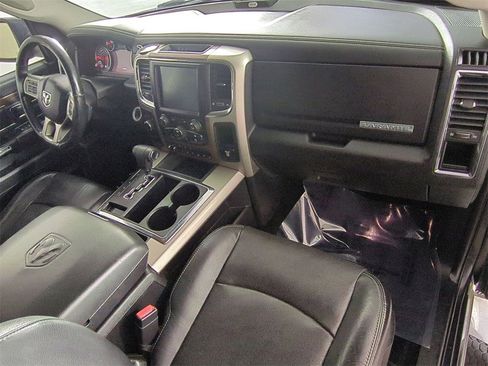 Used 2013 RAM 1500 Laramie w/ Convenience Group image 28