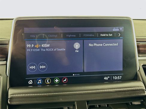 Used 2021 Chevrolet Suburban LT image 38