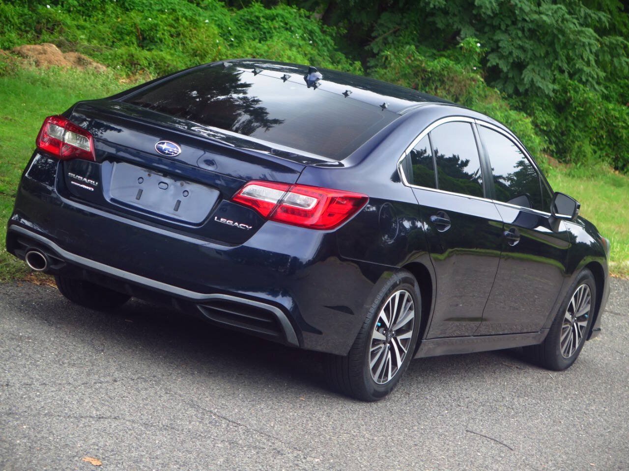 Used 2018 Subaru Legacy 2.5i Premium w/ Eyesight & BSD & Rcta & HBA AWD/4WD image 37