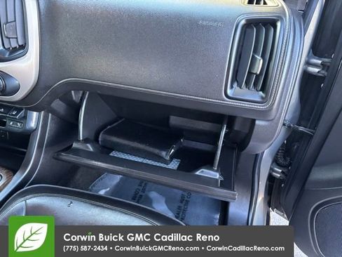Used 2018 GMC Canyon Denali image 37