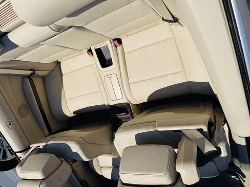 Used 2010 BMW 328i Convertible RWD image 10