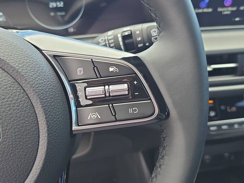 New 2026 Kia Seltos EX w/ EX Sunroof Package FWD image 32