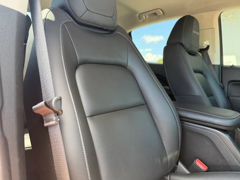 Used 2022 Chevrolet Colorado ZR2 AWD/4WD image 14