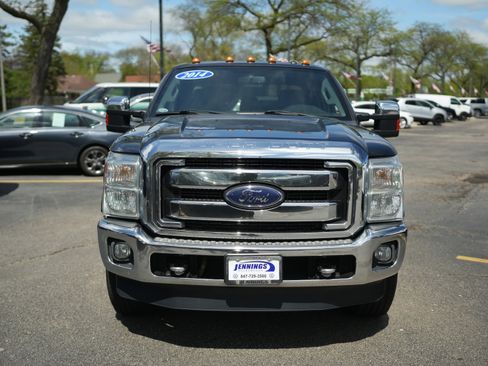 Used 2014 Ford F250 XLT w/ XTR Plus Package AWD/4WD image 3