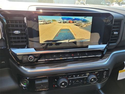 New 2026 Chevrolet Silverado 1500 LT w/ Z71 Off-Road Package image 13