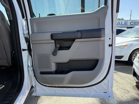 Used 2021 Ford F250 XL image 22