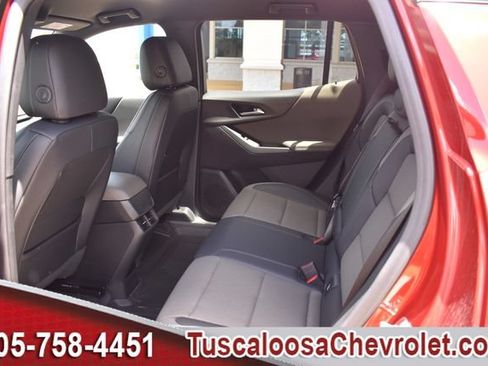 New 2026 Chevrolet Equinox LT w/ Convenience Package II FWD image 17