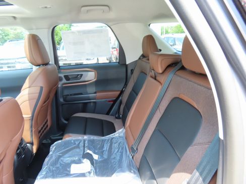 New 2025 Ford Bronco Sport Outer Banks w/ Outer Banks Tech Package+ image 20