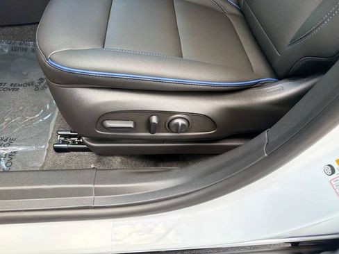 New 2026 Buick Envista Sport Touring w/ Convenience I Package FWD image 19